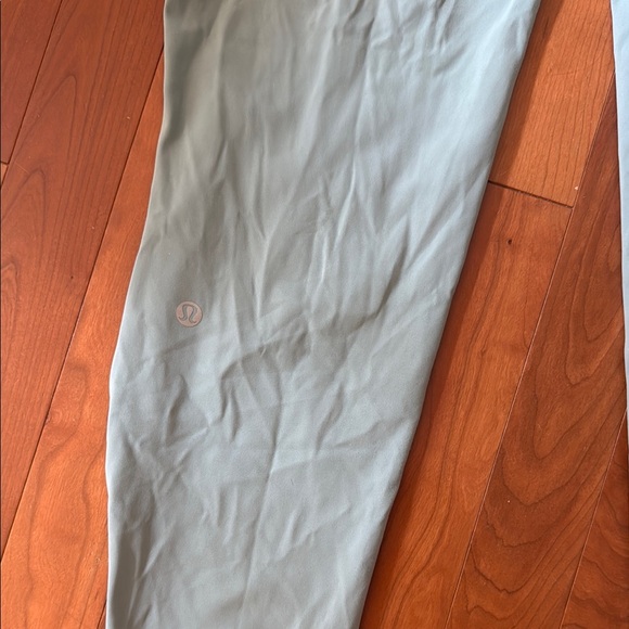 lululemon athletica Light Green Leggings - Picture 2 of 4
